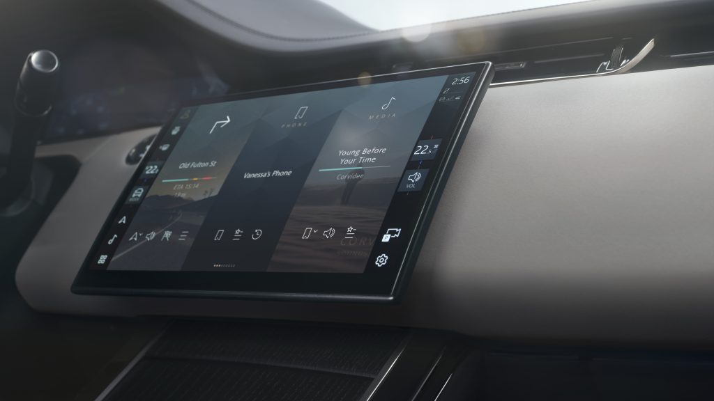 Range Rover Evoque infotainment system view
